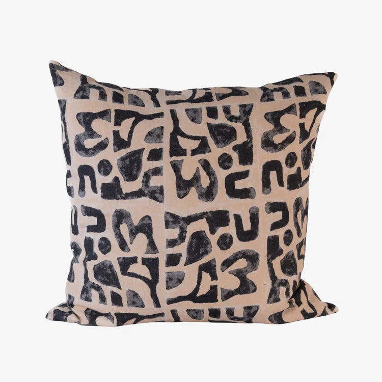 PeeKay Cushion - Midnight/Black/Shell
