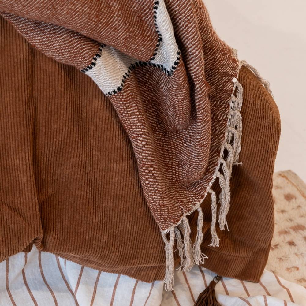 Truman Throw - Rust With Off White And Black
