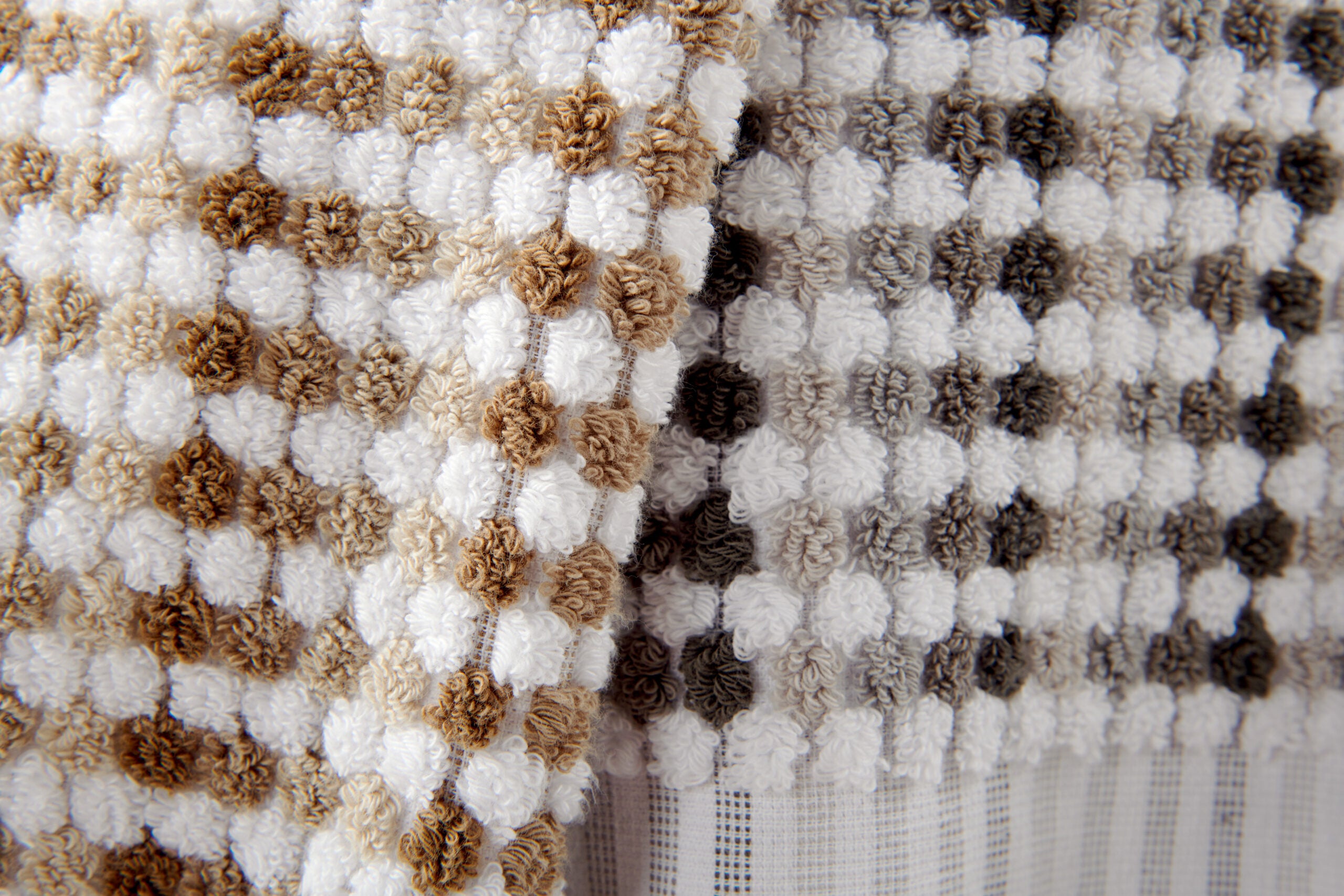 Jenny Mclean Pom Pom Bath Towel - Natural