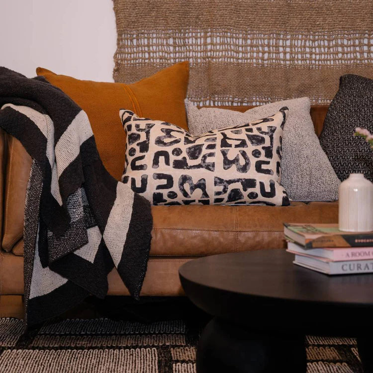 PeeKay Cushion - Midnight/Black/Shell
