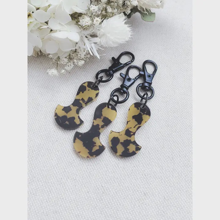 Trolley Token - Dark Leopard