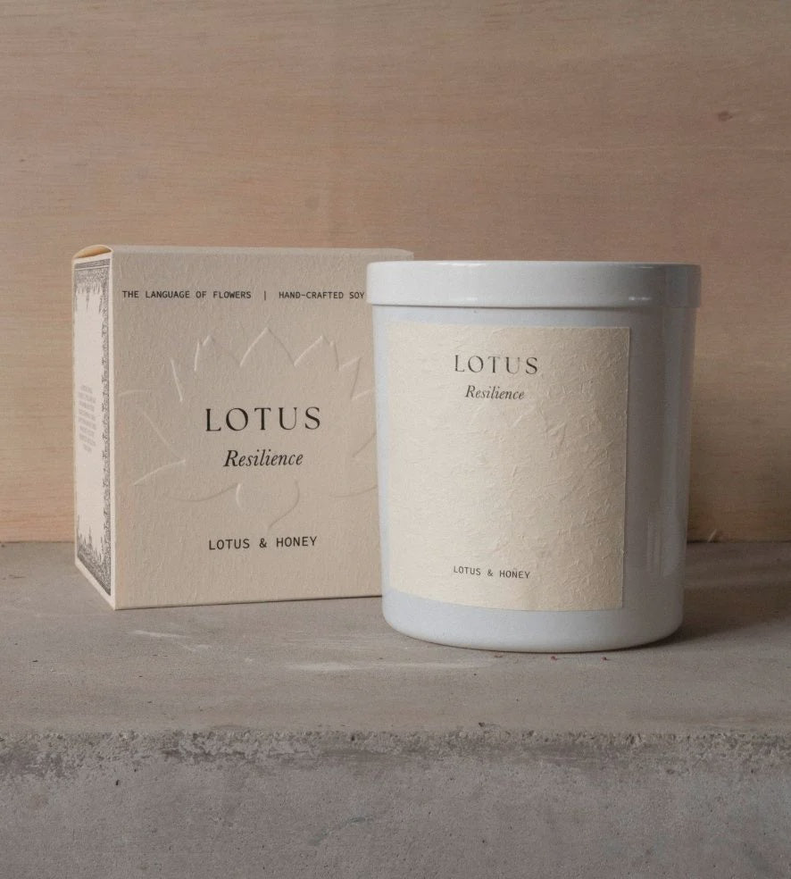 Lotus Candle