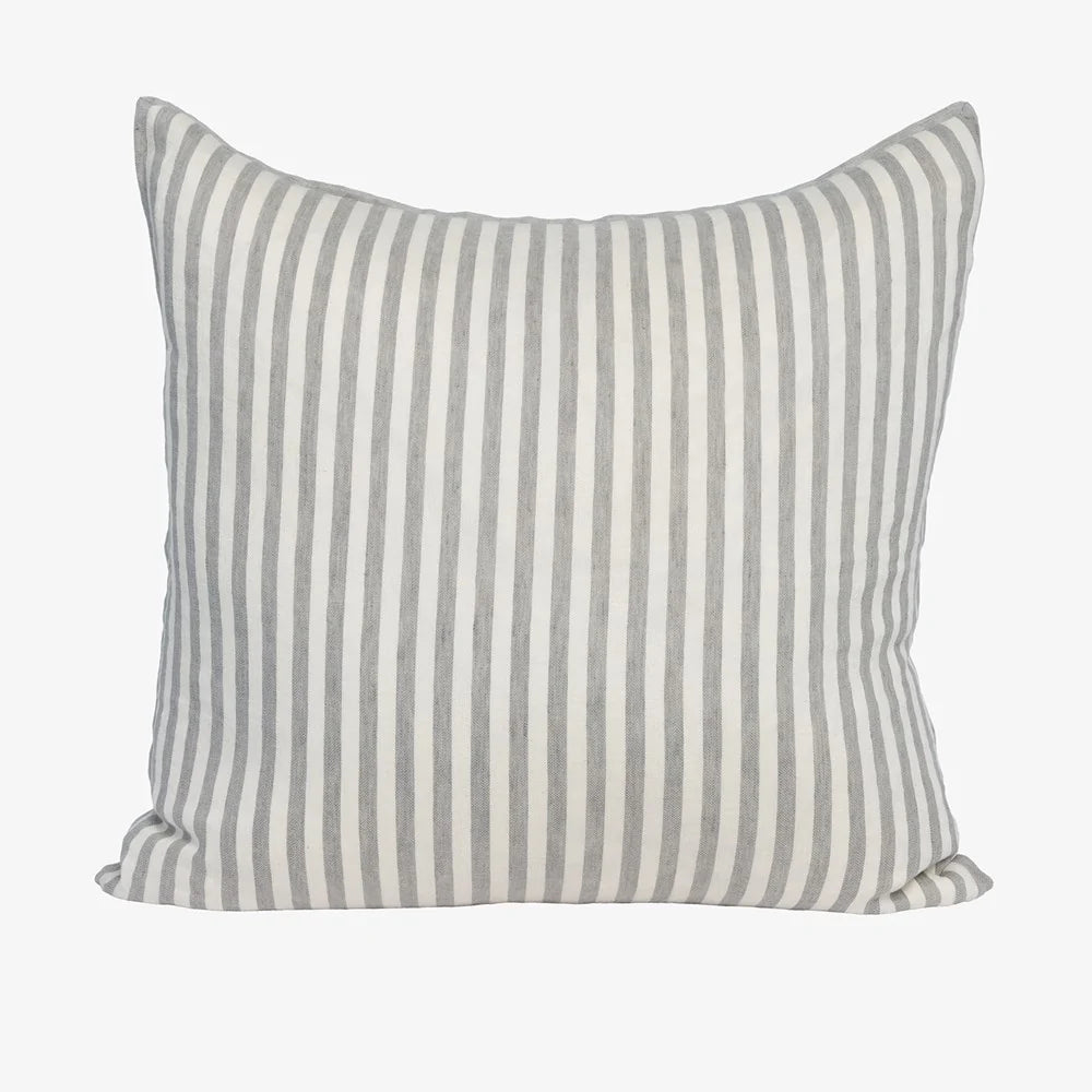 Drift Cushion - White/Pistachio