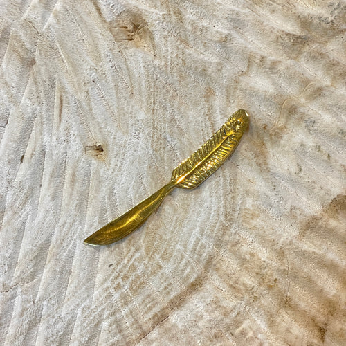Brass Leaf Pate Knife