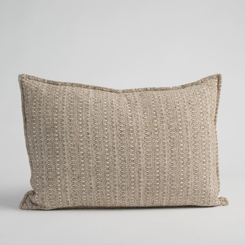 Lowan Cushion