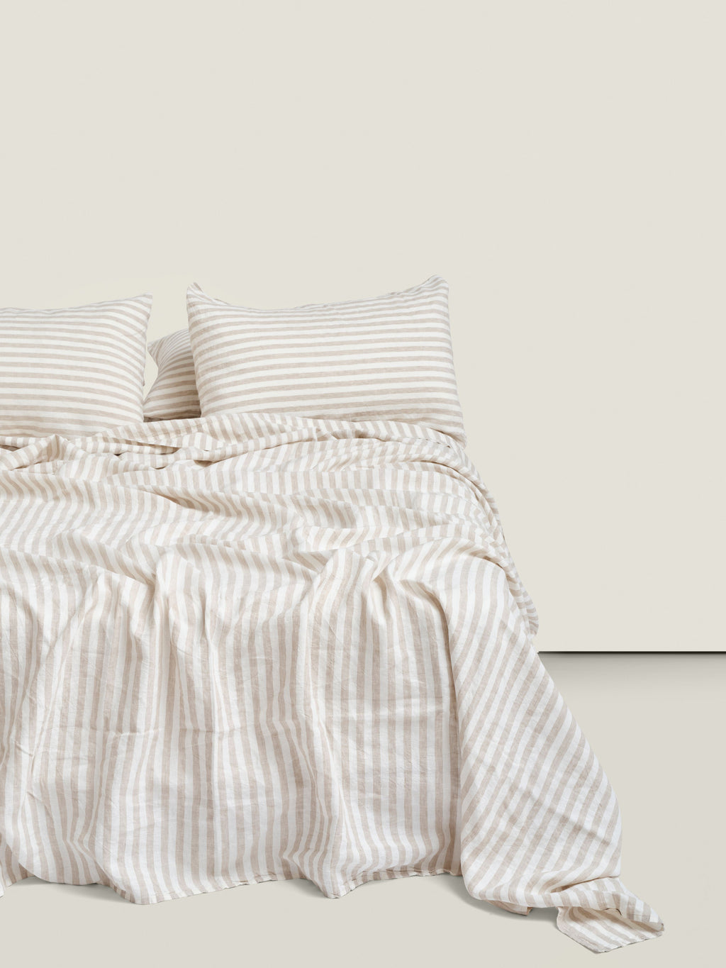 Fitted Sheet - Wide Natural Stripes