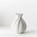 Vase - Hana White