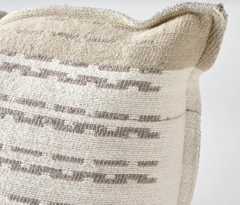 Hagen Cushion