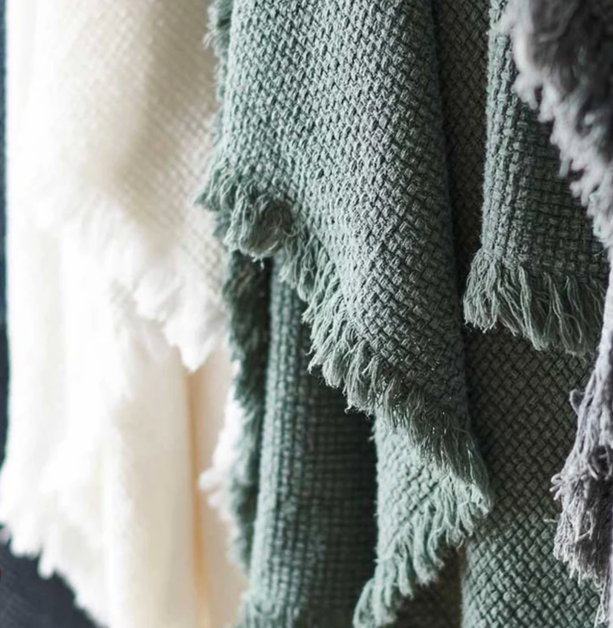 Chelsea Throw - White