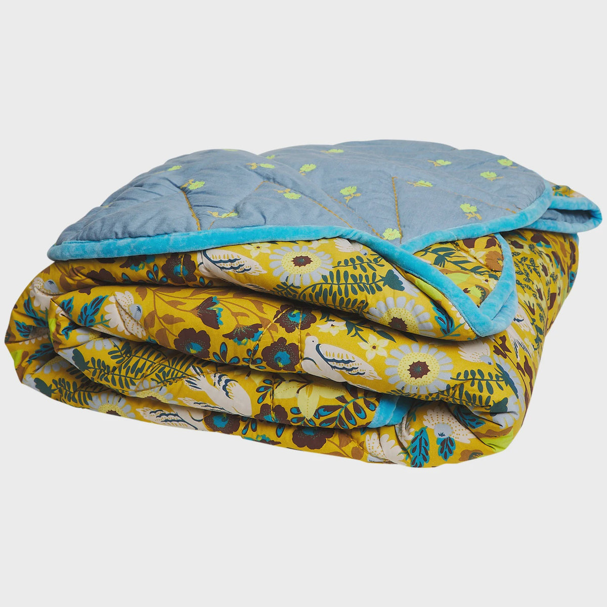 Sloane Scalloped Coverlet