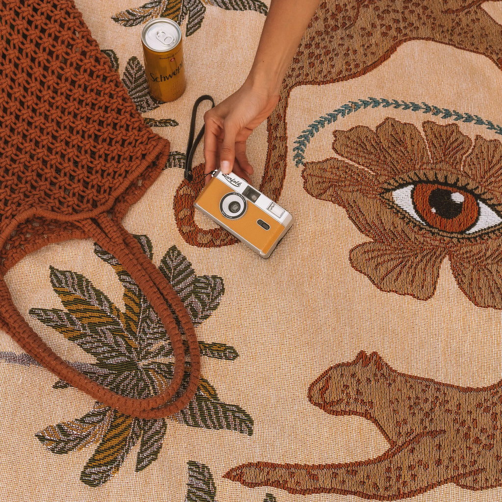 Eye Of The Jungle Throw - Dune
