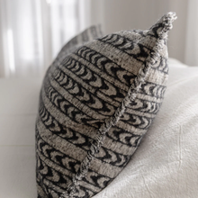 Marelo Lumbar Cushion