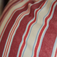 Selene Cotton Pillowcase Set - Crimson