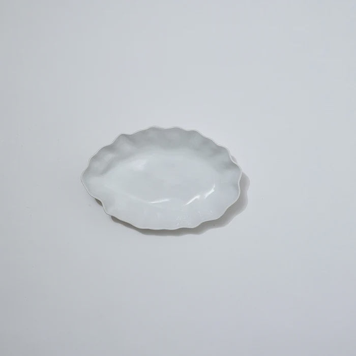 Ruffle Rectangle Platter - Snow White