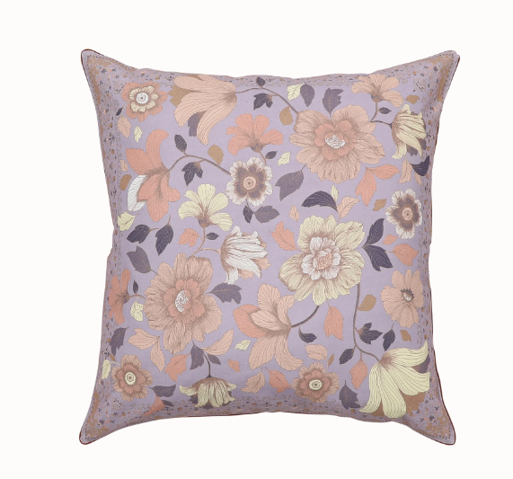 Grande Fleur Lilac Cushion