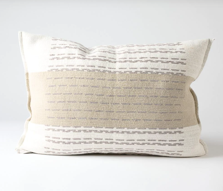 Hagen Cushion
